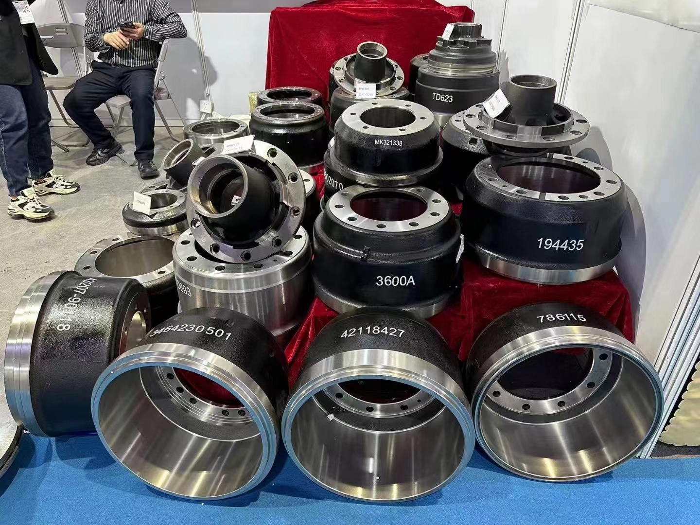 Brake drum 3600A brake drum on display